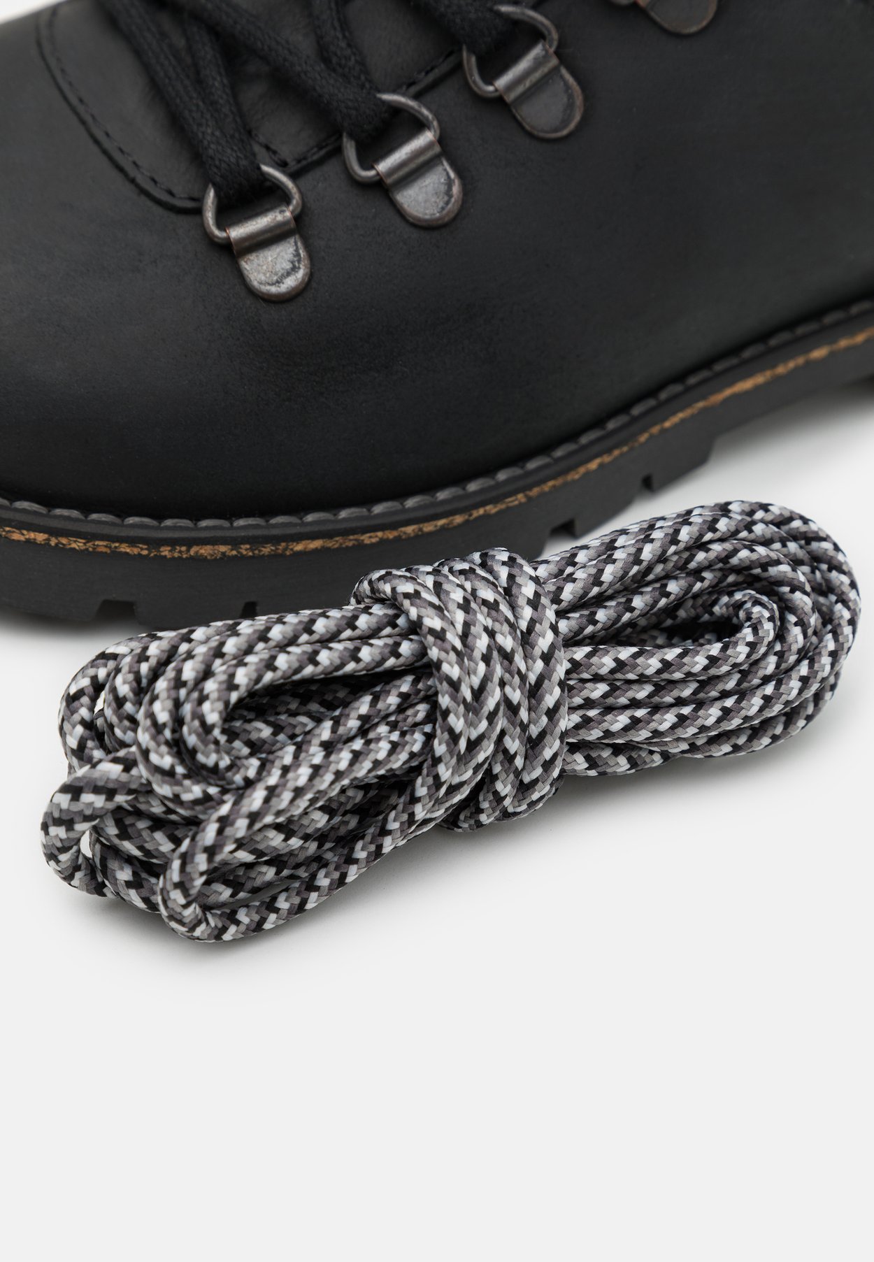 JACKSON LENU NARROW FIT UNISEX