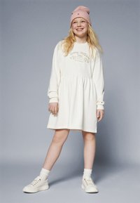 Tommy Hilfiger FLOWER KNITTED DRESS - Kasdienė suknelė - ancient white