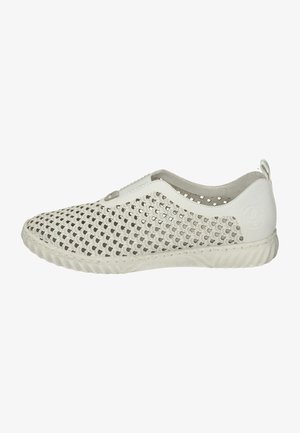 Weiße Slipper mit durchbrochenem Design, strukturiertem Obermaterial und Gummisohle. Mit einer Zuglasche an der Rückseite für einfaches An- und Ausziehen.