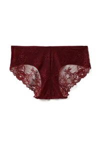 Perizoma bordeaux in pizzo con bordi smerlati, caratterizzato da motivi floreali e un design in rete trasparente ai lati per una texture intricata.