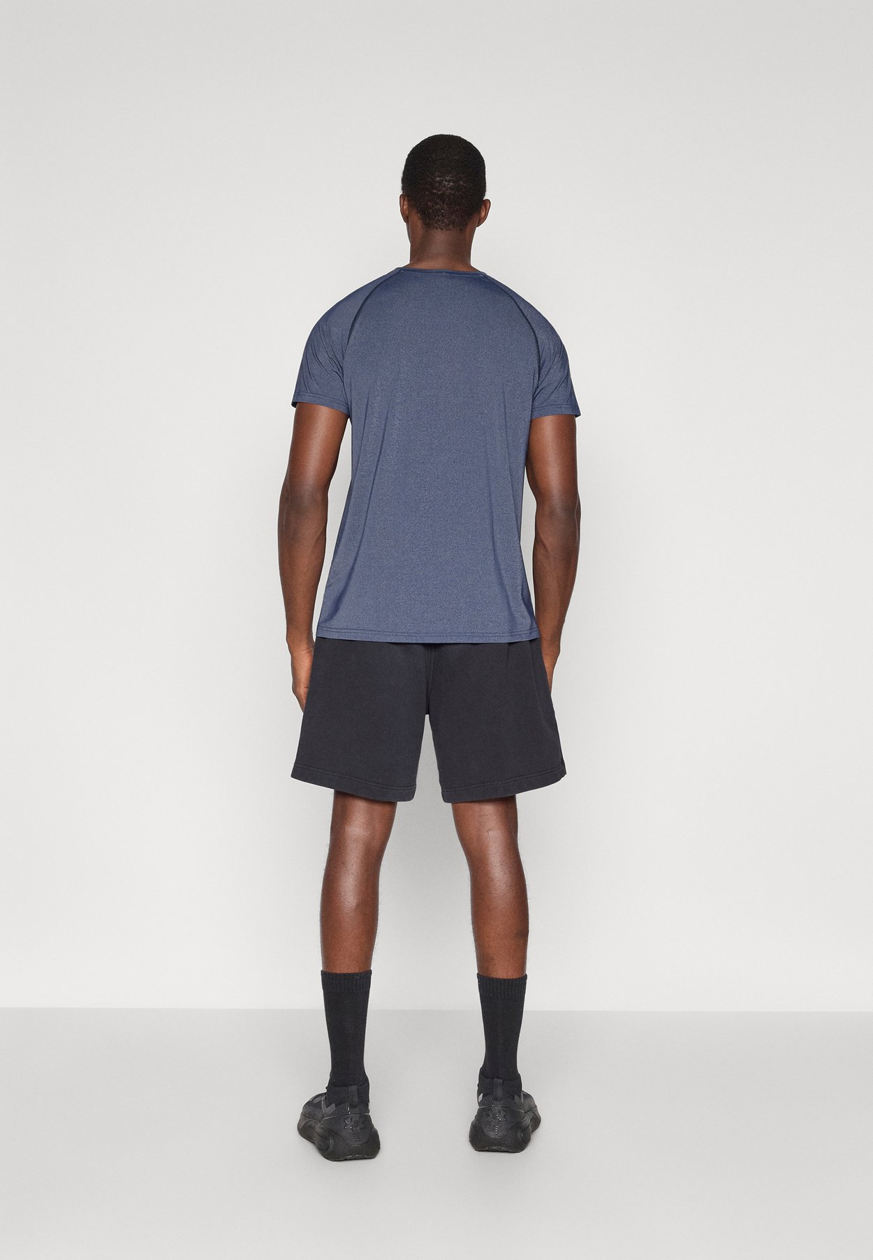 SWEATSHORTS
