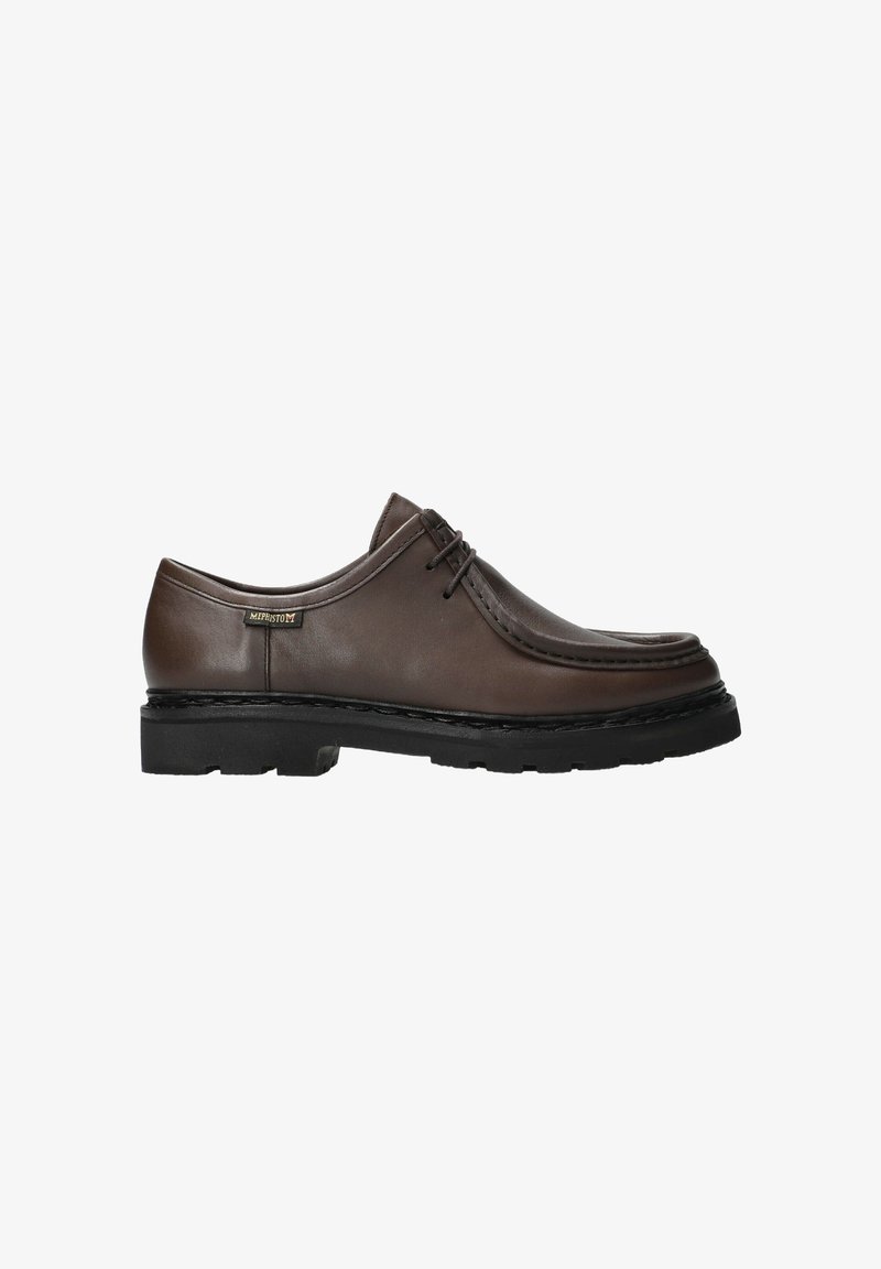 Chaussures habillées en cuir marron avec un bout rond, des détails brodés et une semelle en caoutchouc noir, dotées de quatre œillets pour les lacets.