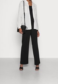 Esprit Skjortebluser - white