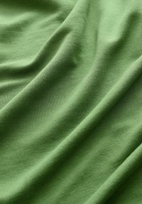 Thumbnail Image 7