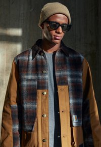 Carhartt WIP HIGHLAND JACKET - Casaco leve - hamilton brown