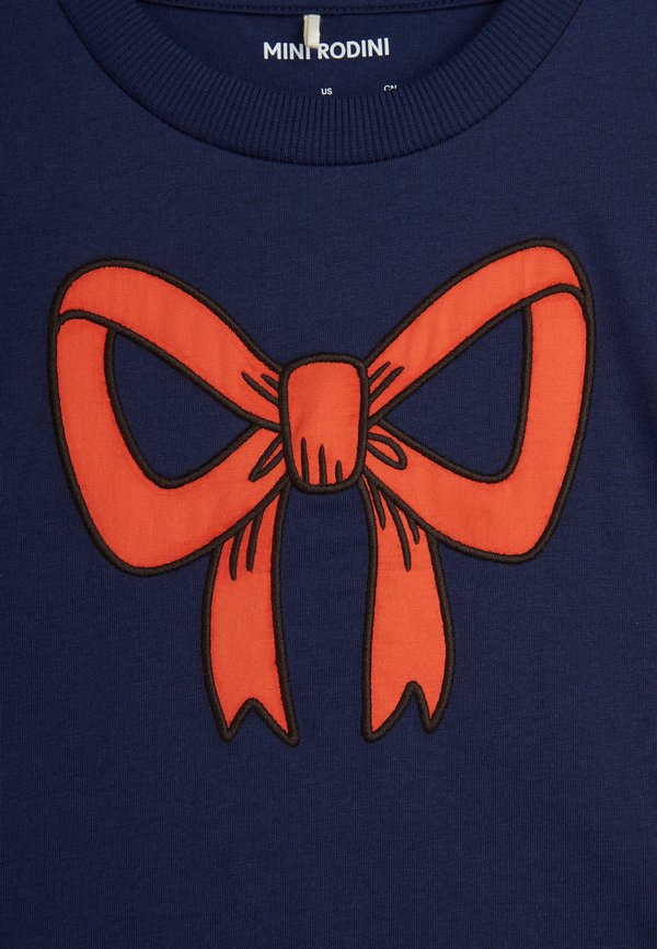 BOW APPLICATION TEE UNISEX - Print T-shirt3