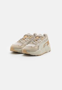Puma RS-X UP UNISEX - Sportbačiai - desert dust/sand dune