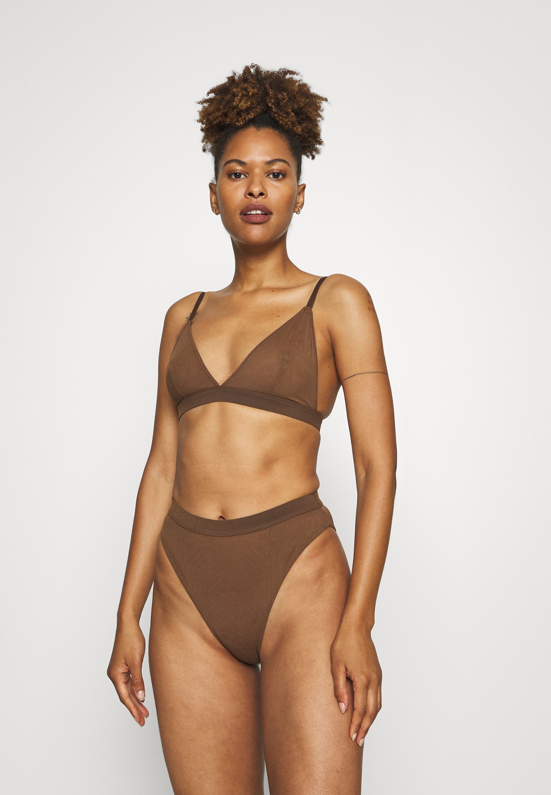 Missguided DOUBLE LAYER TRIANGLE BRA AND HIGH WAIST BRIEF SET - Triangel BH - brown/braun