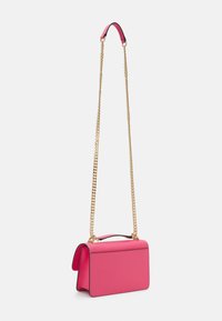MICHAEL Michael Kors HEATHER XBODY - Taška s příčným popruhem - camila rose