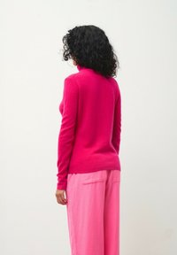 Authentic Cashmere BISE - Trui - fuchsia
