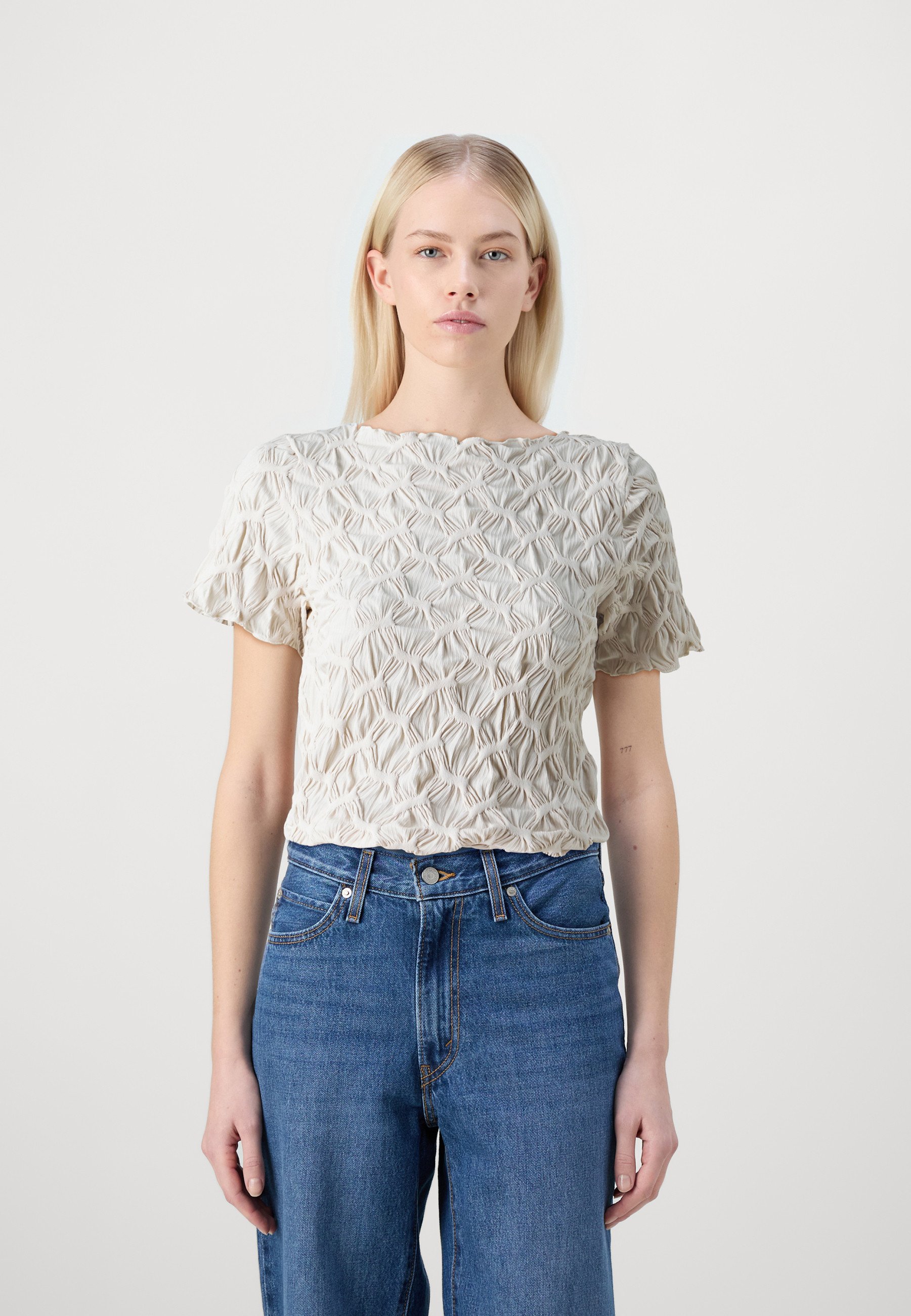 Vero Moda VMUMA STRUCTURED - T-Shirt print - pumice stone/beige  