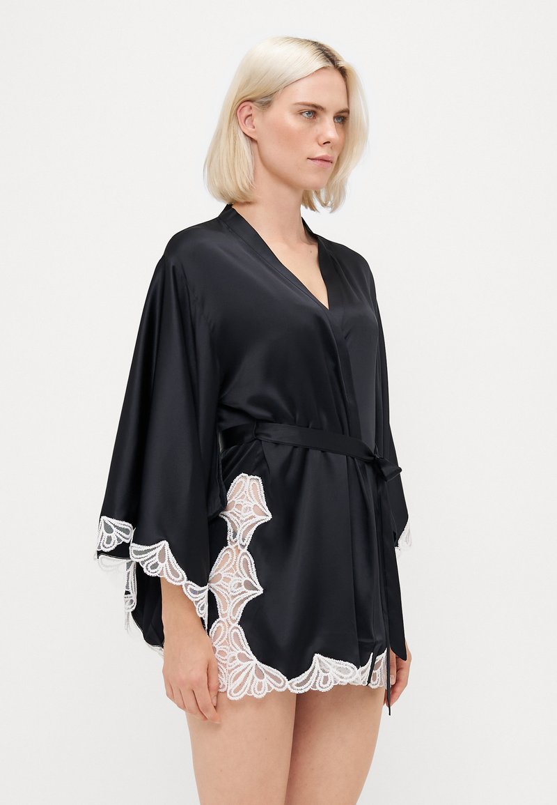 TRIFOLIUM Kimono - Accappatoio in Satin con Stampa Pavone e