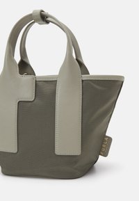 Furla ARCO FLY S TOTE - Borsa a mano - sage/vetiver/marmo