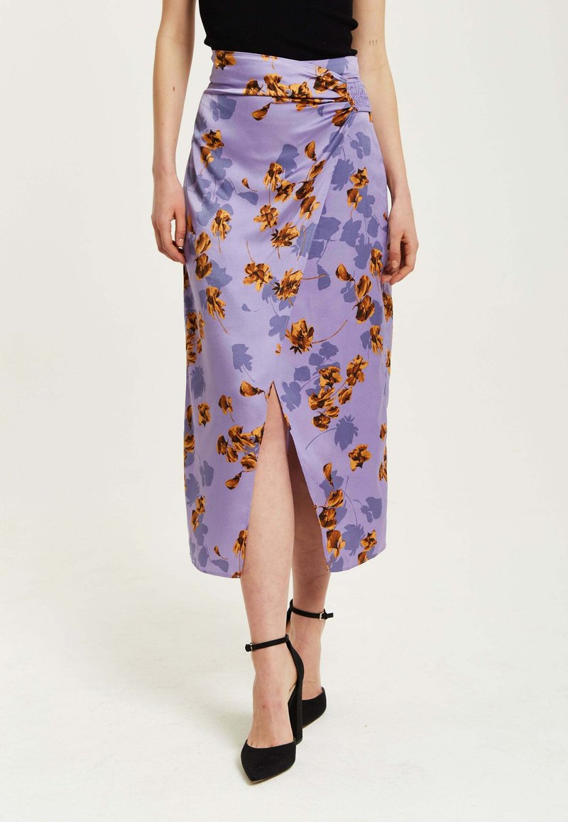 Liquorish FLORAL MIDI  WITH RUCHING DETAIL - Wrap skirt - purple