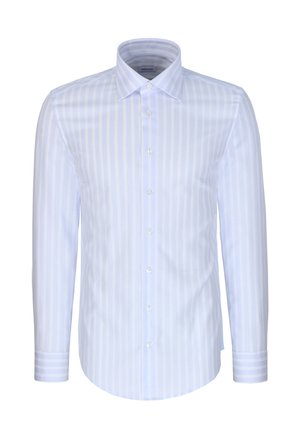 Camicia da uomo a maniche lunghe con righe verticali azzurre e bianche e chiusura con bottoni sul davanti.