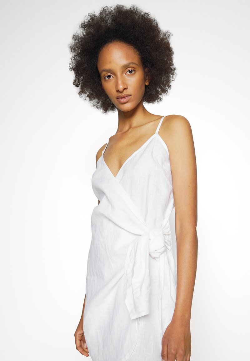 Damen Freizeitkleider | Faithfull the brand AVERY WRAP DRESS Freizeitkleid white/weiß - UO62537 Damen Freizeitkleider | Faithfull the brand AVERY WRAP DRESS Freizeitkleid white/weiß - UO62537