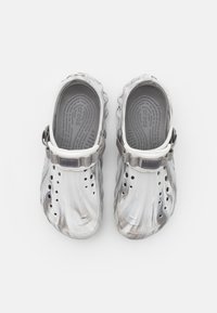 Crocs ECHO MARBLED UNISEX - Ciabattine - moonlight/multi-coloured
