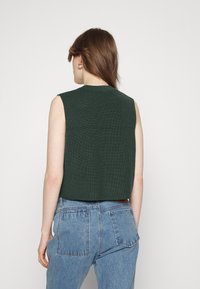 DRYKORN Strickpullover - green