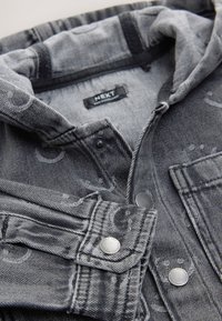 Valimata, grey face aop