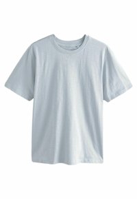 Lyseblå t-shirt med korte ærmer lavet af blødt stof, med rund halsudskæring og en afslappet pasform uden synlige mønstre eller accenter.