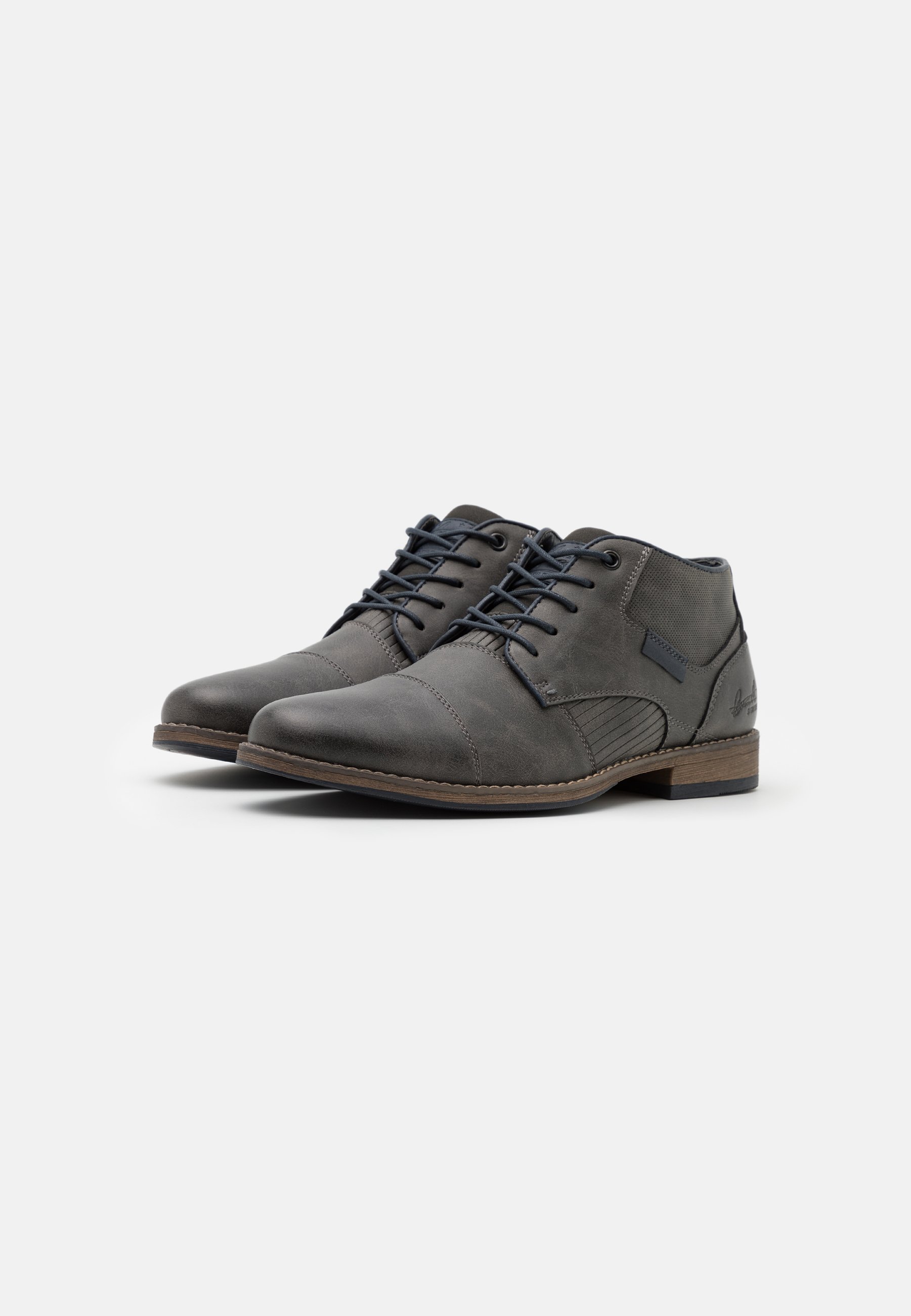Pier One Snøresko grey Zalando.no Pier One Casual snøresko grey Zalando.no