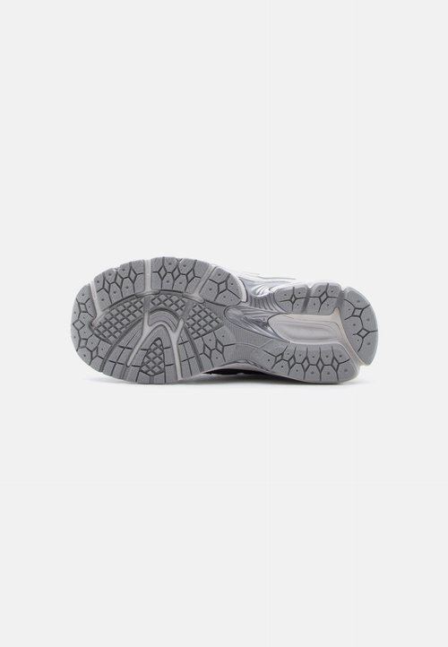 New Balance 1906 UNISEX - Zapatillas - dark silver-coloured metallic/white — foto 5