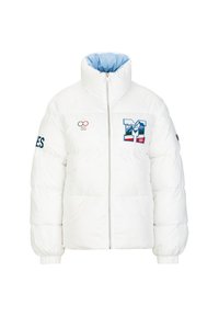 Weißer Pufferjacke mit hohem Kragen, Frontreißverschluss und blauer Innenauskleidung. Mit gesticktem Berglogo und Olympischen Ringen auf der Brust.