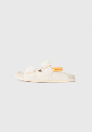 FREYAH - Sandales de bain - open white