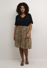 Kaffe Curve AMI - Trapecinis sijonas - classic leopard