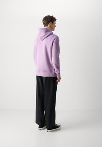 GANT REG SHIELD - Sweat à capuche - orchid lilac
