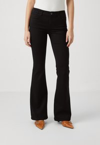ONLY ONLREESE RETRO - Flared Jeans - washed black