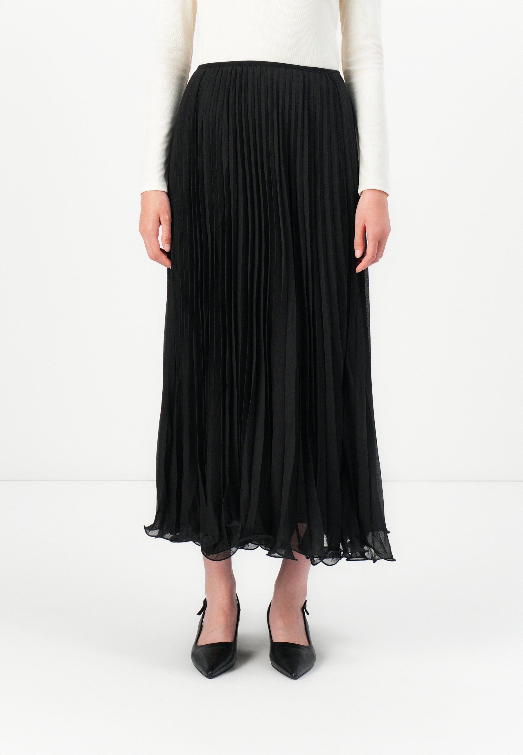 YAS YASNOEL LONG PLISSE SKIRT Maxi skirt black