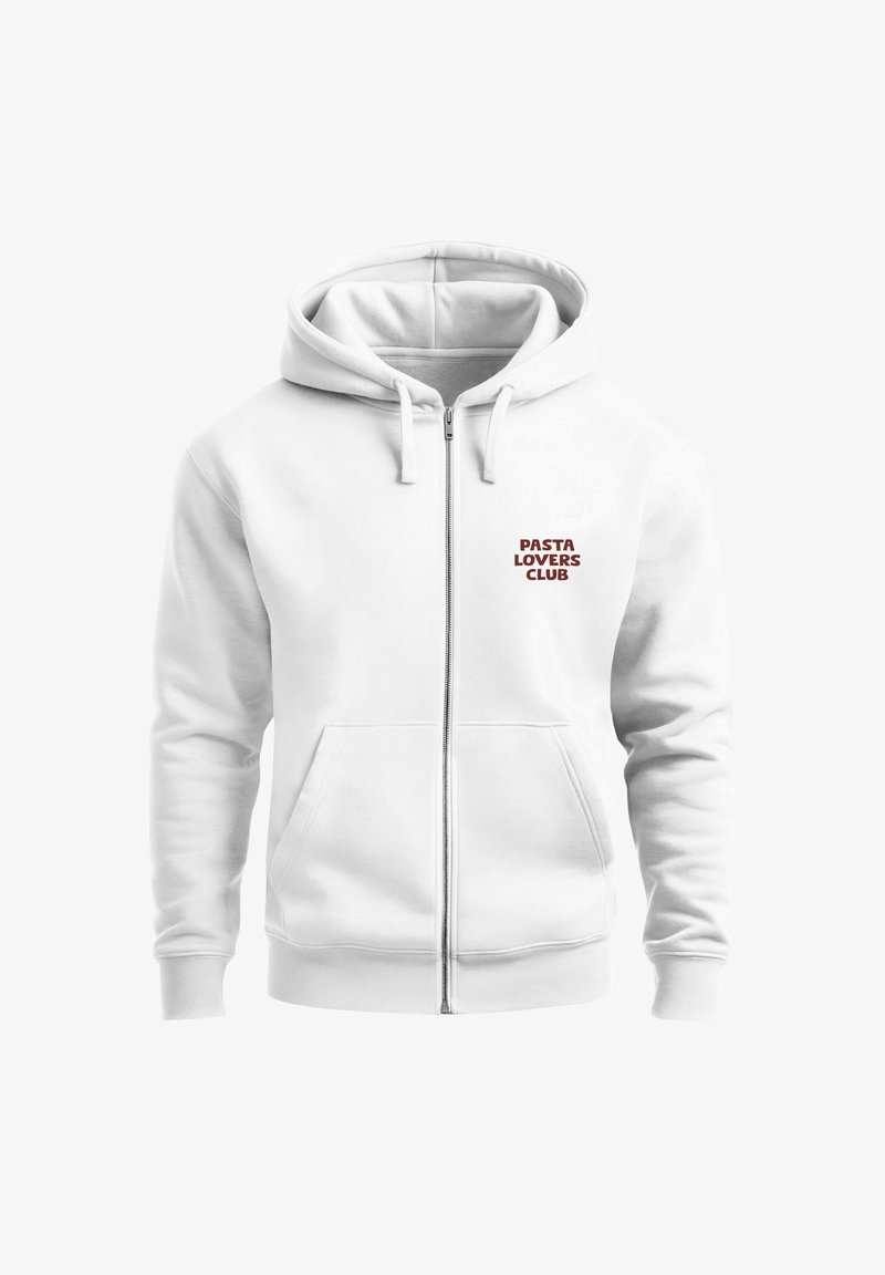 Weißer Reißverschluss-Hoodie aus weichem Material, mit einer vorderen Tasche und rotem Text, der auf der linken Seite "PASTA LOVERS CLUB" liest.