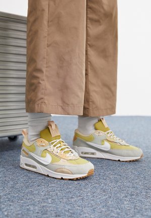 Sneakers laag - yellow