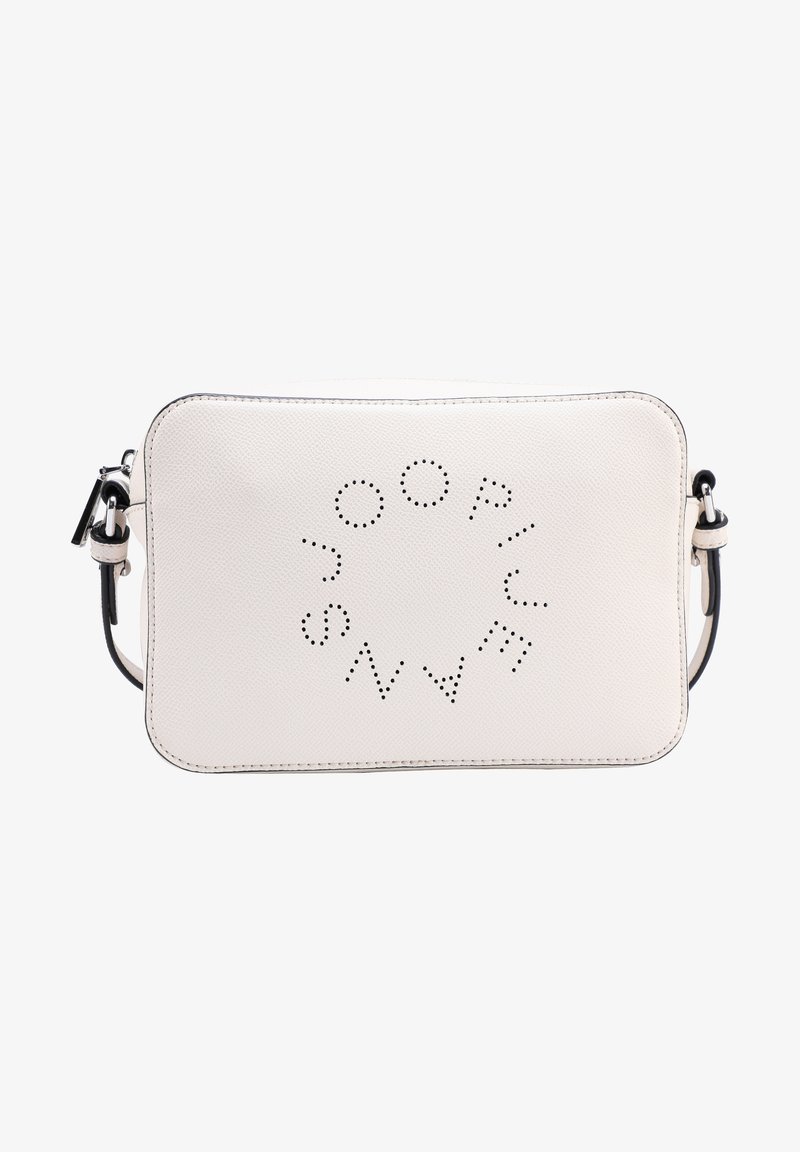 Valkoinen synteettinen olkalaukku, jossa on rei'itetty pyöreä logokuvio. Sileä pinta, suorakaiteen muotoinen, säädettävä olkahihna ja mustat metalliosat.