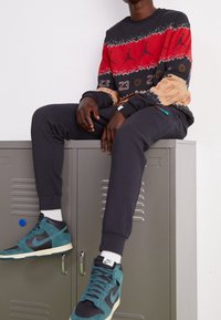 Jordan Sudadera - red