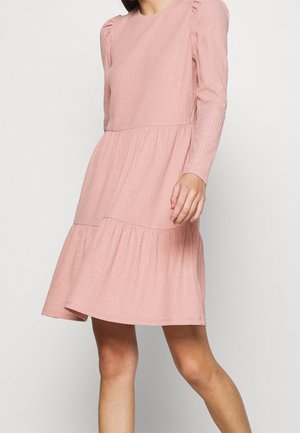 Gebreide jurk - light pink