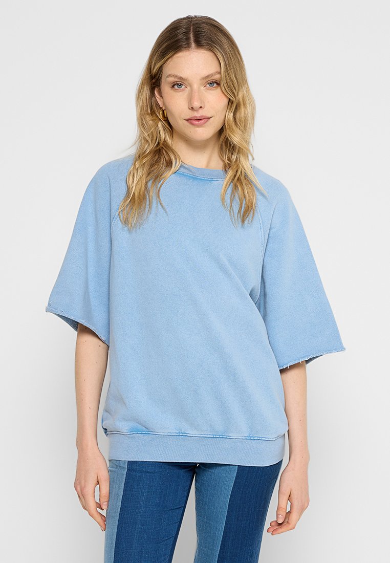 ASPESI Sweater lichtblauw ASPESI Sweater lichtblauw