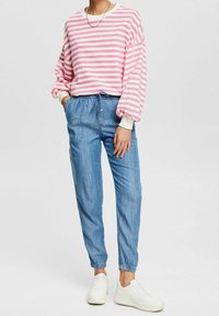 Esprit Jeans Tapered Fit - blue denim