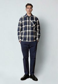 Clean Cut Copenhagen Skjorta - navy
