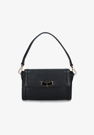 Borsa a tracolla sintetica nera con motivo a logo in rilievo, accessori in metallo color oro, chiusura a patta e tracolla singola. Forma rettangolare e superficie liscia.