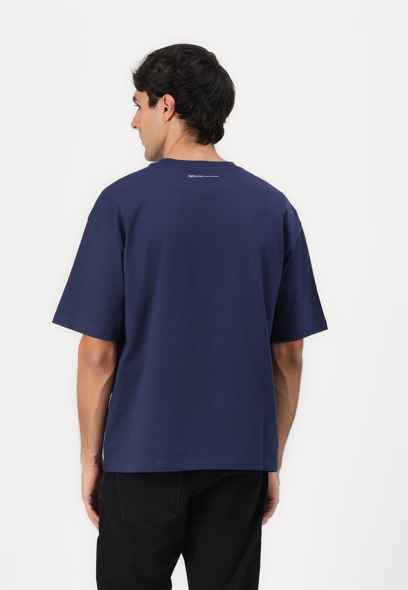 TOM TAILOR DENIM DENIM T-SHIRT - Camiseta Básica - White/blanco