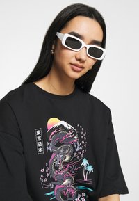 Even&Odd T-shirts med print - black
