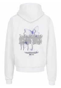 Hvid hoodie med et grafisk design, der har forvrænget tekst og blå sommerfuglemotiver på ryggen. Lavet af bomuldsstof, afslappet pasform.
