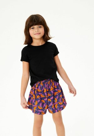 Shorts - purple