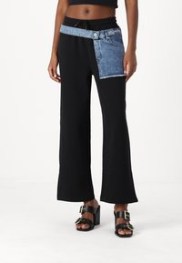 Karl Lagerfeld Jeans RELAXED MIXED PANT - Treningo apatinė dalis - black denim