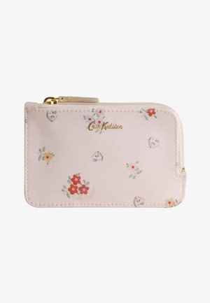 Krém színű, cipzáros pénztárca apró piros és szürke virágmintával, a frontján arany "Cath Kidston" logóval.