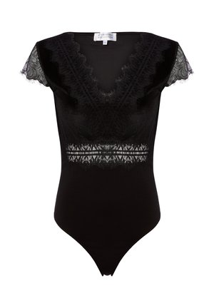 Zwarte body met korte kanten mouwen, V-halslijn en kanten details langs de halslijn en taille. Gladde stof onder de taille.