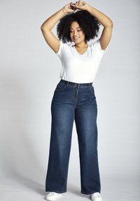 Ulla Popken HIGH WAIST - Straight leg jeans - blue denim