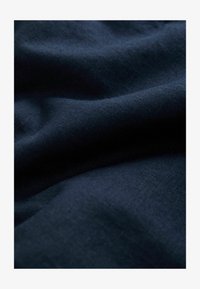 Non sélectionné, navy